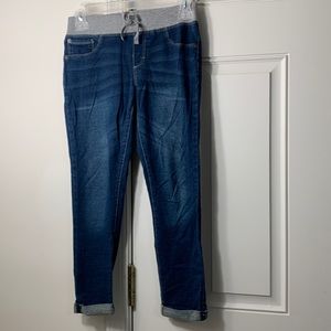 Arizona jegging jeans Open to offers and trade!